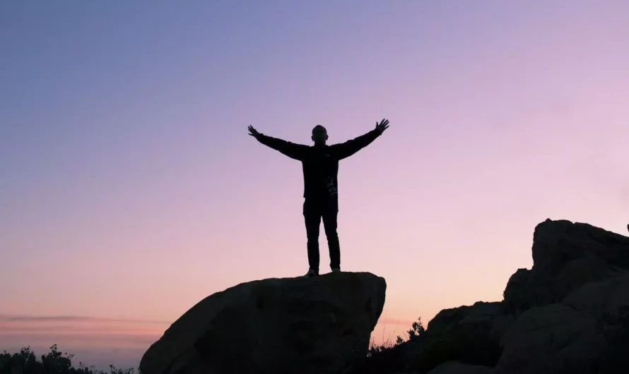 How to Achieve Amazing Success in Life: Simple Steps Anyone Can Follow